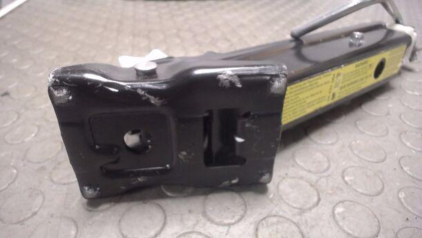 Foto: WAGENHEBER eines Opel Corsa 1.2 16V Attraction