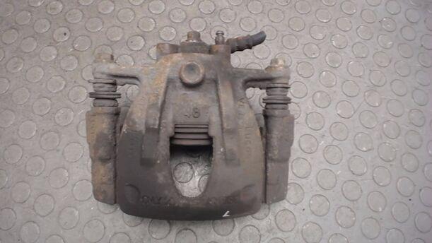 Foto: BREMSSATTELVORN LINKS eines Opel Corsa 1.2 16V Attraction