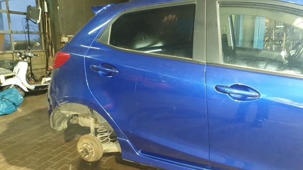 Foto: TÜR HINTEN RECHTS eines Mazda 2 1.5 Attraction
