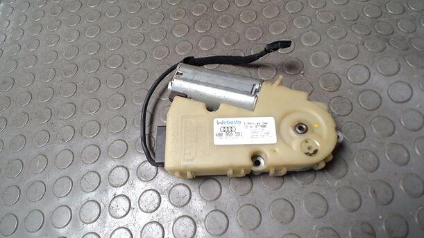 Foto: SCHIEBEDACHMOTOR/ MOTOR SCHIEBEDACH eines VW Golf 1.6 Attraction