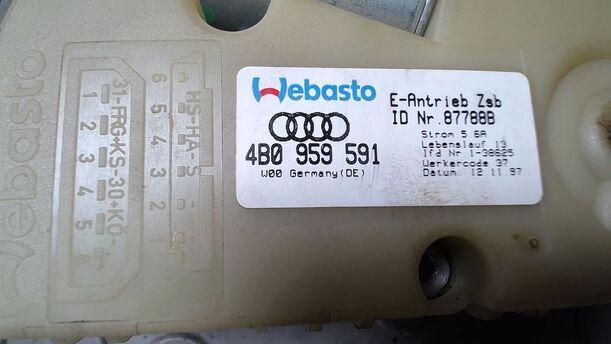 Foto: SCHIEBEDACHMOTOR/ MOTOR SCHIEBEDACH eines VW Golf 1.6 Attraction