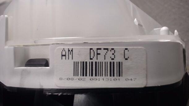Foto: TACHOEINHEIT / INSTRUMENTENTAFEL eines Mazda 2 1.5 Attraction