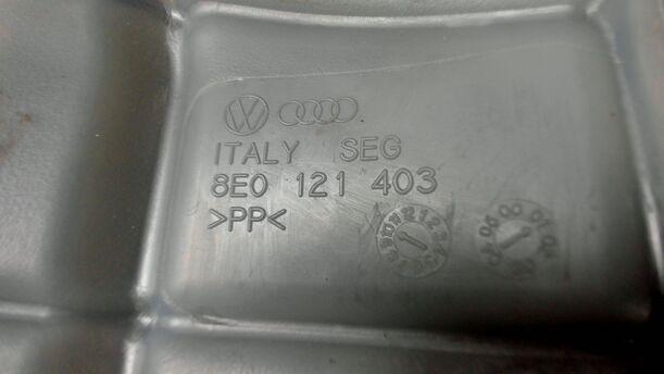 Foto: AUSGLEICHSBEHÄLTER eines Audi A4 Avant 2.0