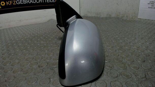 Foto: AUSSENSPIEGEL LINKS ELEKTRISCH VERSTELLBAR eines Audi A4 Avant 2.0