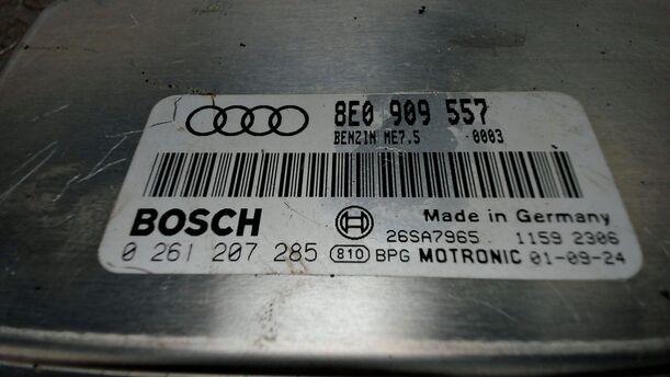Foto: STEUERGERÄT EINSPRITZUNG / MOTORSTEUERGERÄT eines Audi A4 Avant 2.0