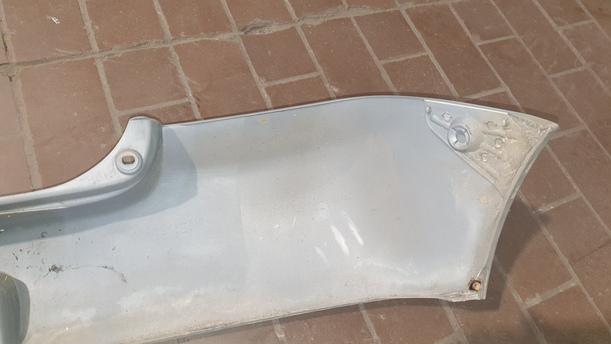 Foto: STOSSFÄNGER/ STOßSTANGE OBERTEIL HINTEN eines Toyota Yaris 1.0