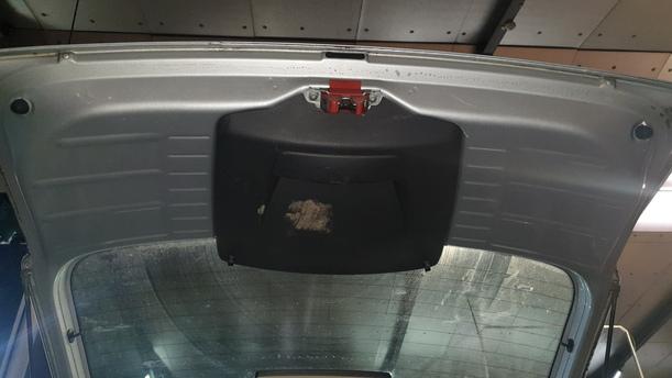 Foto: HECKKLAPPE / HECKDECKEL eines VW Fox 1.2 Style