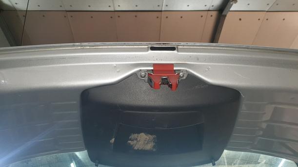 Foto: HECKKLAPPE / HECKDECKEL eines VW Fox 1.2 Style