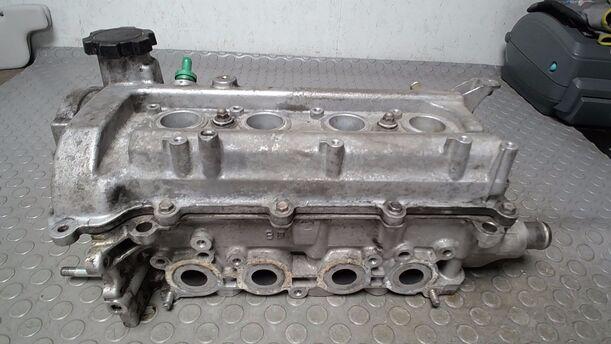 Foto: ZYLINDERKOPF 1SZFE eines Toyota Yaris 1.0 Style