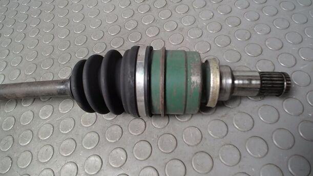 Foto: ANTRIEBSWELLE LINKS ( ABS ) eines Toyota Yaris 1.0 Style