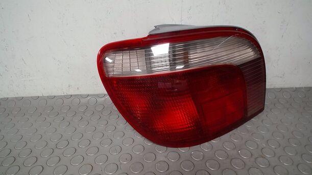 Foto: HECKLEUCHTE/ RÜCKLEUCHTE LINKS eines Toyota Yaris 1.0 Style