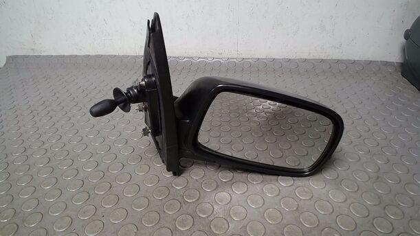 Foto: AUSSENSPIEGEL MECHANISCH VERSTELLBAR RECHTS ( UNLACKIERT ) eines Toyota Yaris 1.0 Style