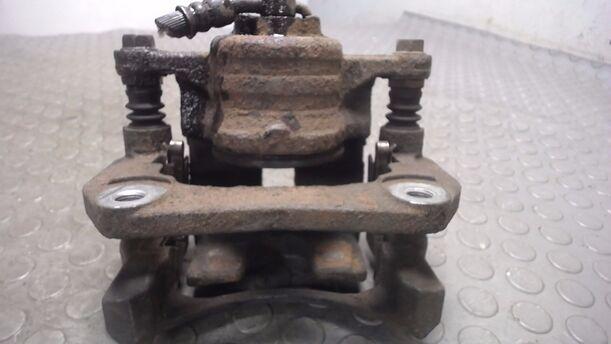 Foto: BREMSSATTEL VORNE LINKS eines Mazda 2 1.5 Style