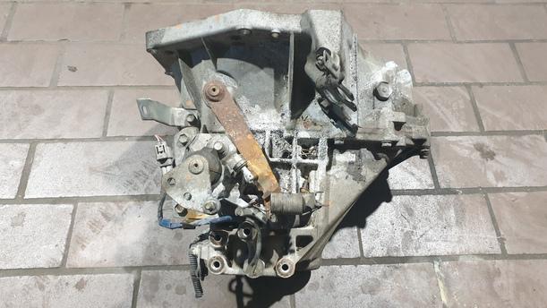 Foto: SCHALTGETRIEBE 5-GANG ( C551 / C552 ) eines Toyota Aygo Style
