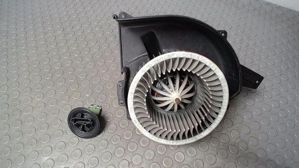 Foto: HEIZUNGSGEBLÄSE eines VW Fox 1.2 Style