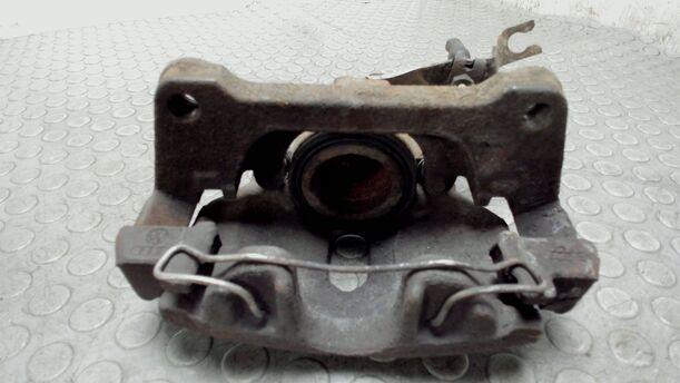 Foto: BREMSSATTEL VORNE LINKS eines Audi A4 Avant 2.0 Style