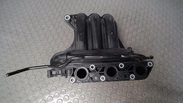 Foto: ANSAUGKRÜMMER/ ANSAUGBRÜCKE eines VW Fox 1.2 Style