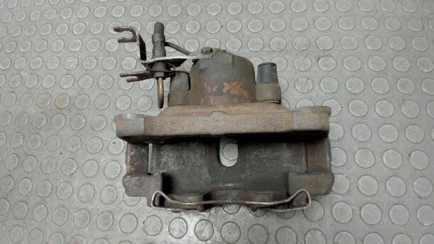Foto: BREMSSATTEL VORNE RECHTS eines Audi A4 Avant 2.0 Style