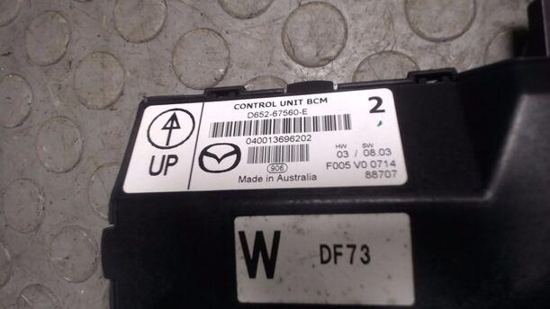 Foto: BORDNETZSTEUERGERÄT eines Mazda 2 1.5 Style