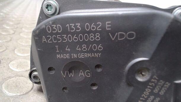 Foto: DROSSELKLAPPENSTUTZEN/ DROSSELKLAPPE eines VW Fox 1.2 L