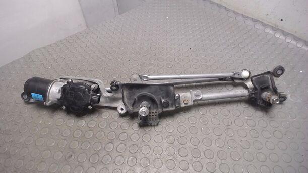 Foto: SCHEIBENWISCHERMOTOR VORN eines Mazda 2 1.5 L
