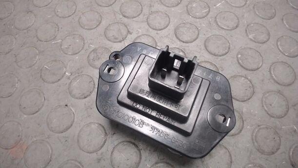 Foto: WIDERSTAND HEIZGEBLÄSE eines Mazda 2 1.5