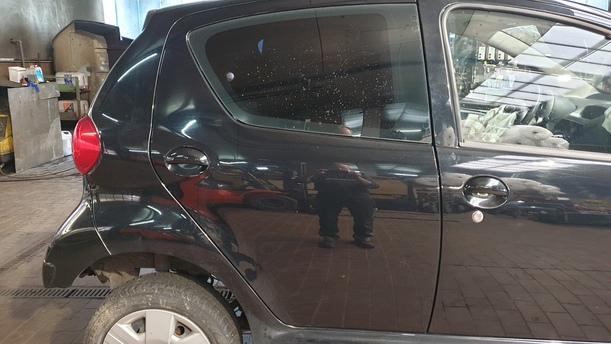 Foto: TÜR HINTEN RECHTS eines Toyota Aygo