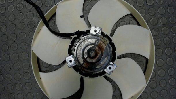 Foto: ELEKTROLÜFTER eines Toyota Aygo