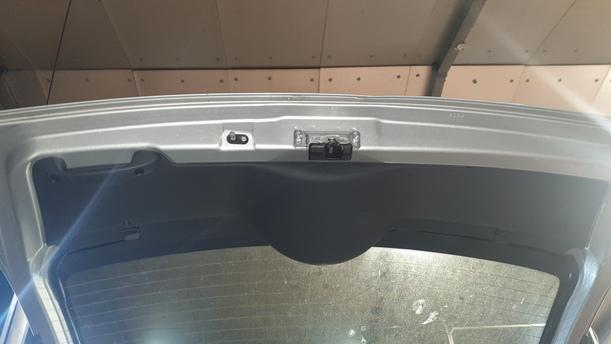 Foto: HECKKLAPPE / HECKDECKEL eines Opel Corsa 1.0 12V