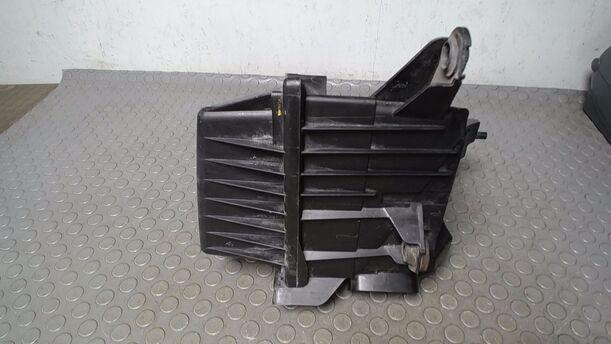 Foto: LUFTFILTERKASTEN eines VW Fox 1.2 L
