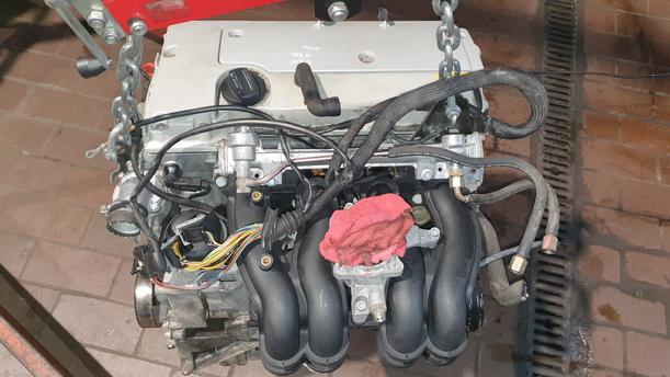 Foto: MOTOR eines Mercedes-Benz E 200 L