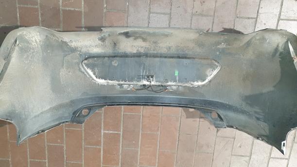 Foto: STOSSFÄNGER/ STOßSTANGE HINTEN eines Ford Ka 1.2 LX