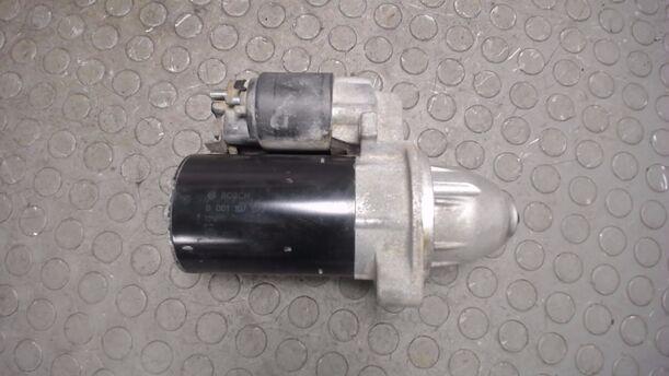 Foto: ANLASSER / STARTER BOSCH eines Mercedes-Benz E 200 LX
