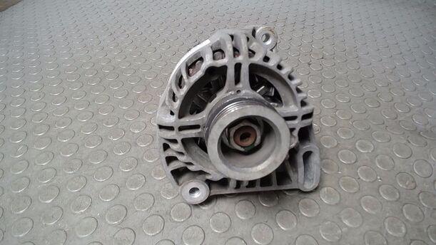 Foto: LICHTMASCHINE ( 70A ) eines Ford Ka 1.2 LX