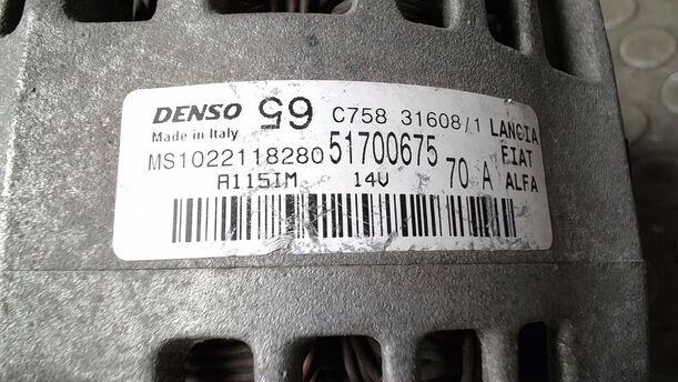 Foto: LICHTMASCHINE ( 70A ) eines Ford Ka 1.2 LX