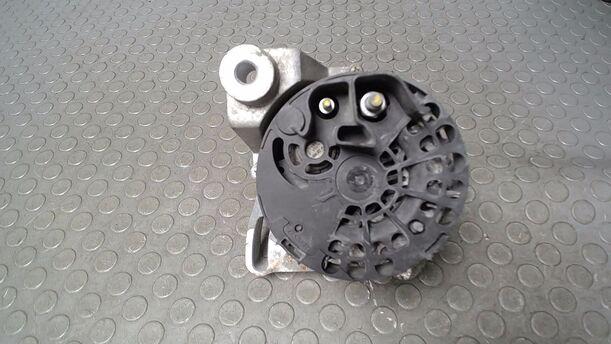 Foto: LICHTMASCHINE ( 70A ) eines Ford Ka 1.2 LX