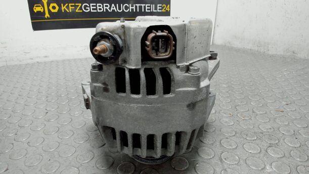 Foto: LICHTMASCHINE ( 90A ) eines Toyota Avensis 1.8 VVT-i Combi LX