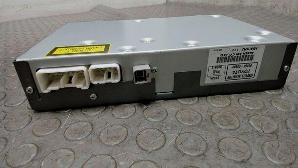 Foto: DVD NAVIGATIONS SYSTEM eines Toyota Avensis 1.8 VVT-i Combi LX