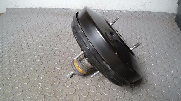 Foto: BREMSKRAFTVERSTÄRKER eines Ford Ka 1.2 LX