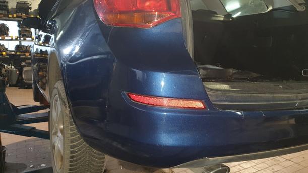 Foto: STOSSSTANGE / STOSSFÄNGER HINTEN eines Opel Astra 2.0 CDTI DPF ecoFLEX SportsTourer Start/Stop