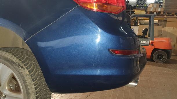 Foto: STOSSSTANGE / STOSSFÄNGER HINTEN eines Opel Astra 2.0 CDTI DPF ecoFLEX SportsTourer Start/Stop