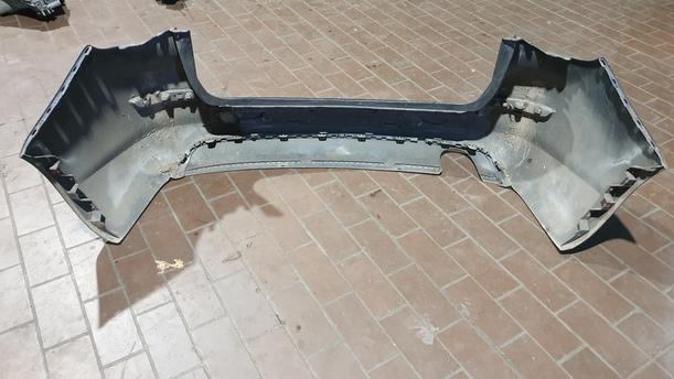 Foto: STOSSSTANGE / STOSSFÄNGER HINTEN eines Opel Astra 2.0 CDTI DPF ecoFLEX SportsTourer Start/Stop