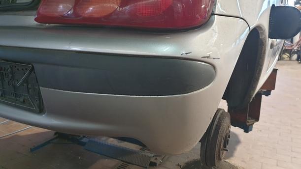 Foto: STOSSFÄNGER / STOSSSTANGE HINTEN eines Fiat Seicento 1.1 LX