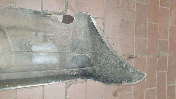 Foto: STOSSFÄNGER / STOSSSTANGE HINTEN eines Fiat Seicento 1.1 LX