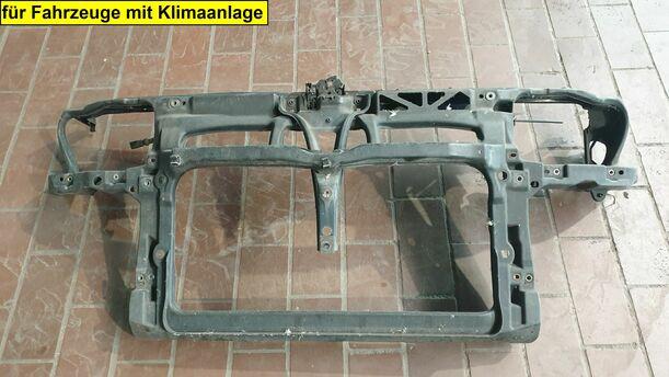 Foto: FRONTBLECH / SCHLOSSTRÄGER eines VW Golf 1.9 TDI LX