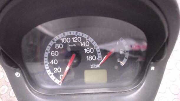 Foto: TACHOEINHEIT eines Fiat Seicento 1.1 LX