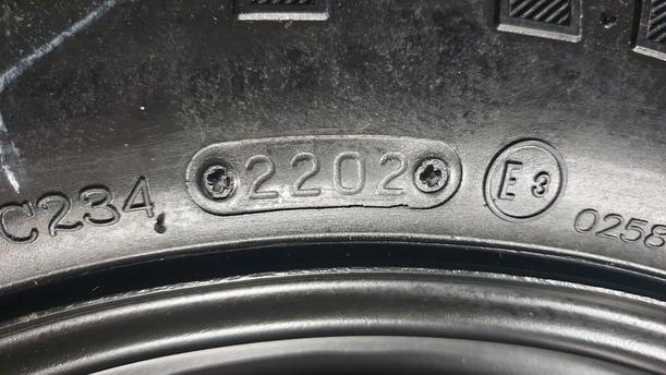 Foto: NOTRAD 125/85X16 eines Ford Mondeo 2.0 Turnier LX