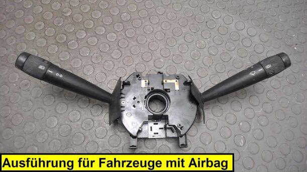 Foto: KOMBISCHALTER / BLINKERSCHALTER / WISCHERSCHALTER eines Fiat Seicento 1.1 LX