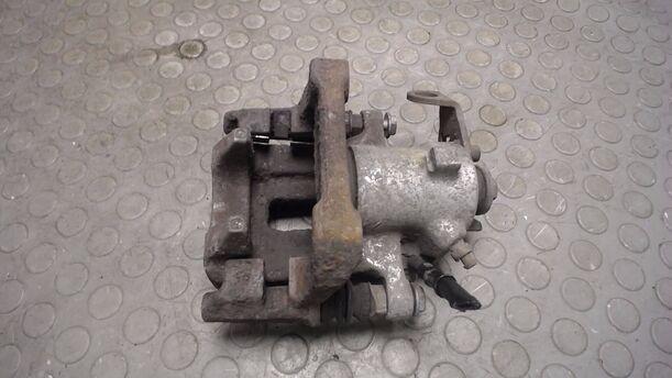 Foto: BREMSSATTEL HINTEN LINKS eines VW Golf 1.9 TDI LX