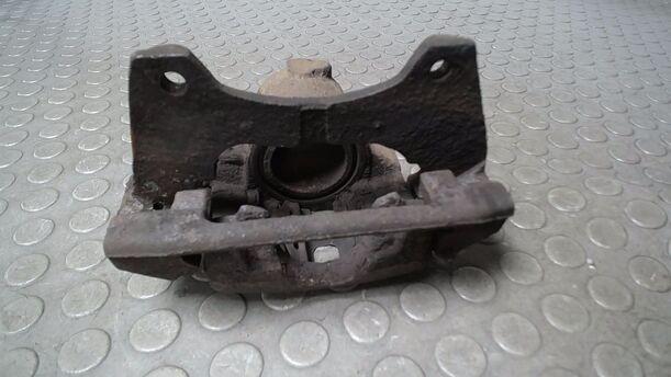 Foto: BREMSSATTEL VORN LINKS eines Ford Ka 1.2 LX